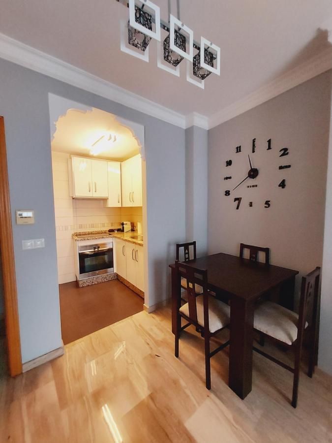 Apartamento La Muralla Baena Eksteriør billede